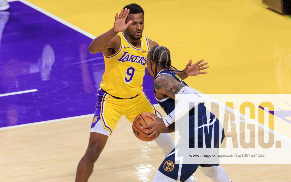 Bronny James 9 of the Los Angeles Lakers defends against DeMar DeRozan 10 of the Denver Nuggets during a preseason NBA, Basketball Herren, USA game on Friday October 16, 2026 at Crypto.com Arena in Los Angeles, California. Lakers lose to Nuggets, 106-121. JAVIER ROJAS PI Lakers Vs. Nuggets - Preseason - ZUMAp124 20261016_zaa_p124_059