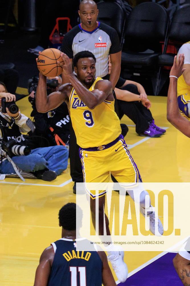 Bronny James 9 of the Los Angeles Lakers looks to pass during a preseason NBA, Basketball Herren, USA game against the Denver Nuggets on Friday October 16, 2026 at Crypto.com Arena in Los Angeles, California. Lakers lose to Nuggets, 106-121. JAVIER ROJAS PI Lakers Vs. Nuggets - Preseason - ZUMAp124 20261016_zaa_p124_064