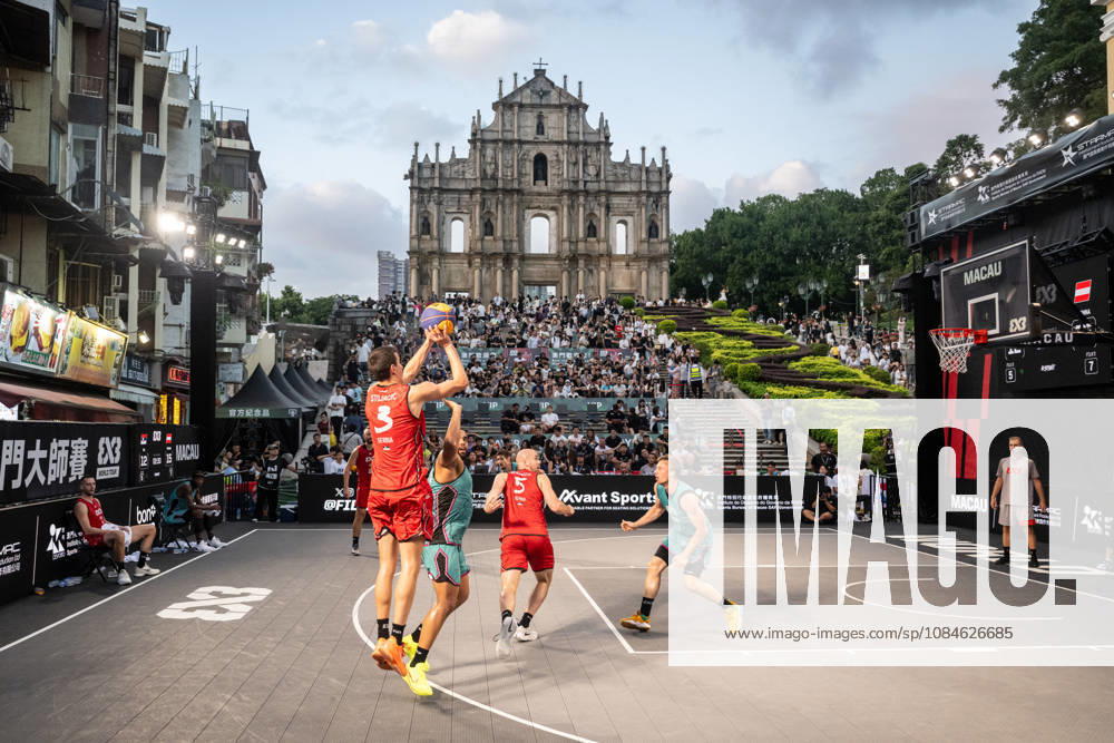 FIBA 3x3 Basketball Macau. Play between UB Serbia and Vienna Austria in the setting of the famous Ruins of St Pauls. FIBA 3x3 Basketball Macau - ZUMAr144 20261017_zap_r144_083