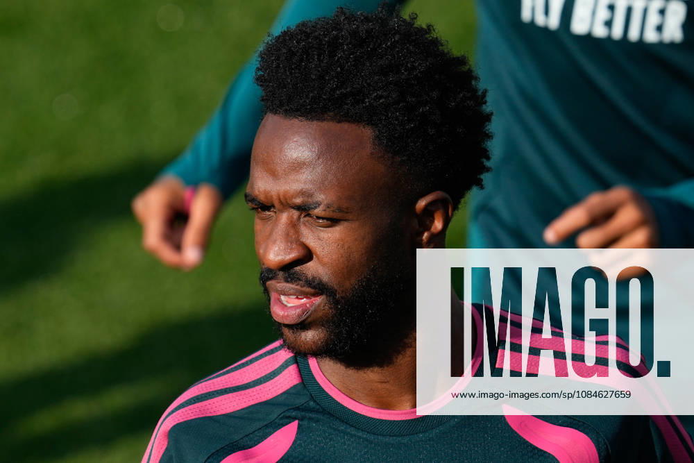 Vinicius Junior during the training day of Real Madrid ahead the Spanish League, LaLiga EA Sports, football match against Sevilla FC at Ciudad Deportiva Real Madrid on October 17, 2026, in Valdebebas, Madrid, Spain. Real Madrid Training And press conference, PK, Pressekonferenz - LaLiga Ea Sports - ZUMAa181 20261017_zaa_a181_077