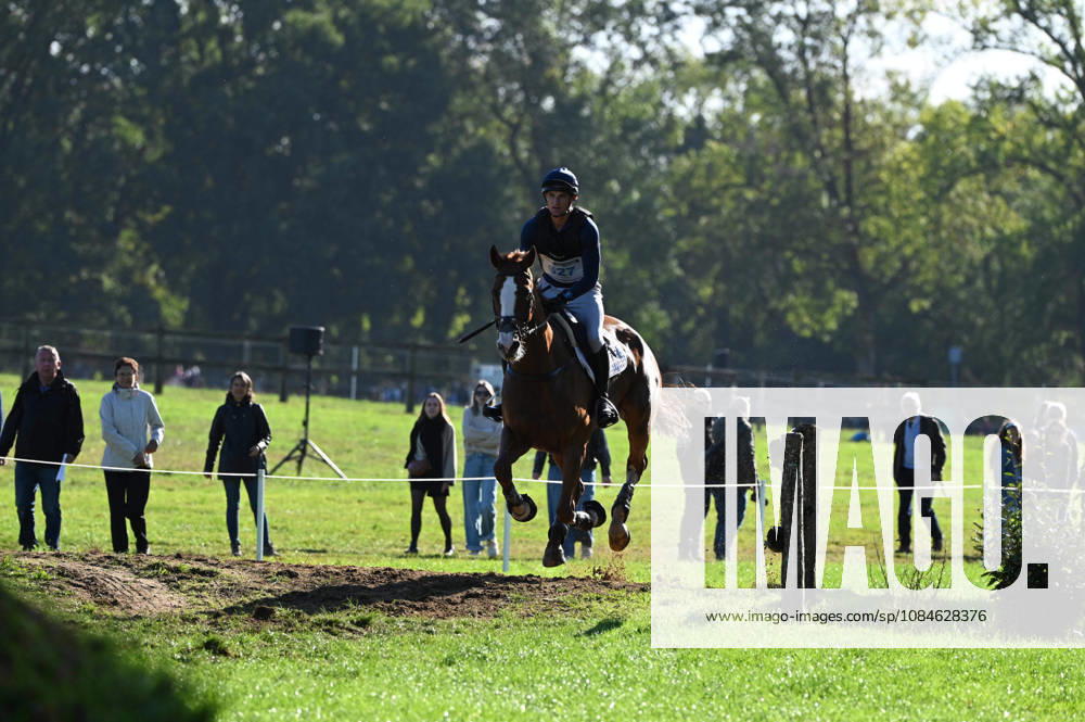 MONDIAL DU LION 2026 - CROSS COUNTRY LE LION-D ANGERS, FRANCE - OCTOBER 17, 2026 : Jack Pinkney riding Barrington Candy Kid during the cross-country competition at the Mondial du Lion 2026, FEI WBFSH Eventing World Breeding Championship for Young Horses. Le Lion-d AngersFrance