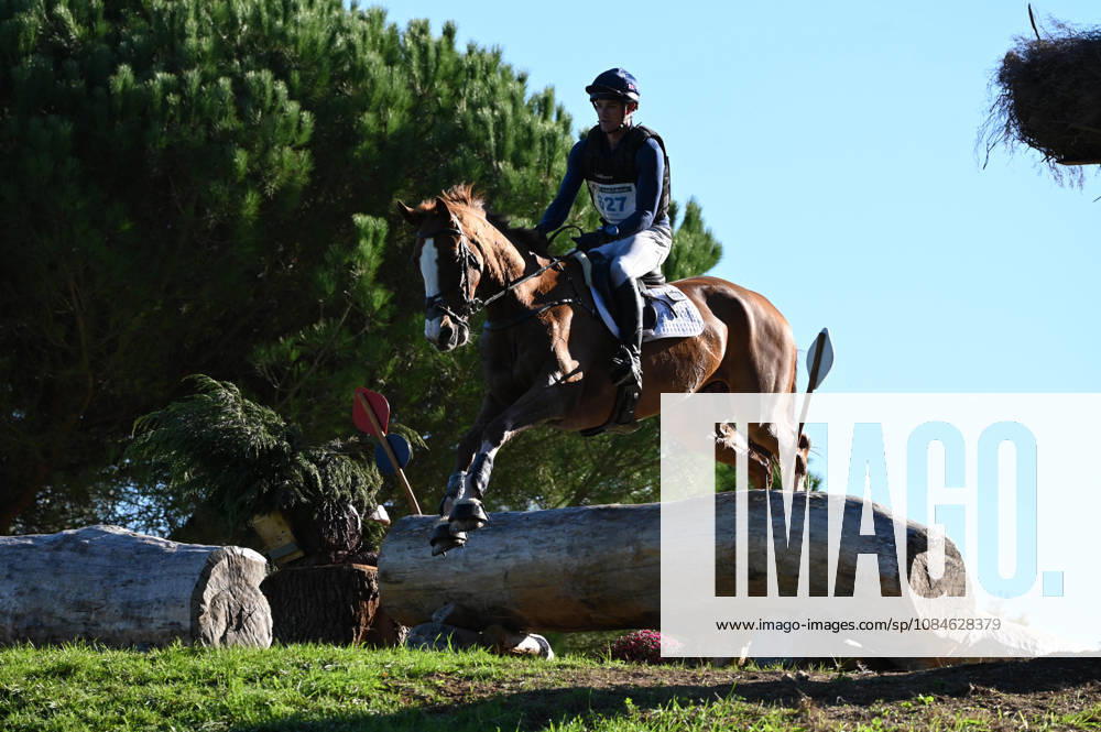 MONDIAL DU LION 2026 - CROSS COUNTRY LE LION-D ANGERS, FRANCE - OCTOBER 17, 2026 : Jack Pinkney riding Barrington Candy Kid during the cross-country competition at the Mondial du Lion 2026, FEI WBFSH Eventing World Breeding Championship for Young Horses. Le Lion-d AngersFrance