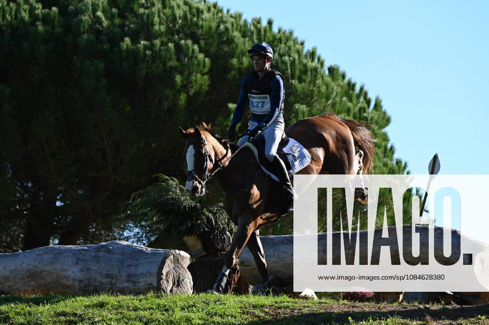 MONDIAL DU LION 2026 - CROSS COUNTRY LE LION-D ANGERS, FRANCE - OCTOBER 17, 2026 : Jack Pinkney riding Barrington Candy Kid during the cross-country competition at the Mondial du Lion 2026, FEI WBFSH Eventing World Breeding Championship for Young Horses. Le Lion-d AngersFrance