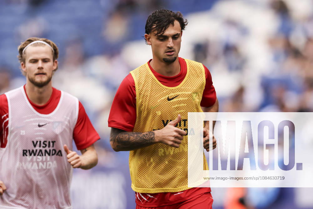 Marc Pubill of Atletico de Madrid warms up during the Spanish league, LaLiga EA Sports, football match played between RCD Espanyol and Atletico de Madrid at RCDE Stadium on October 17, 2026 in Cornella, Spain. RCD Espanyol V Atletico De Madrid - LaLiga EA Sports - ZUMAa181 20261017_zaa_a181_092