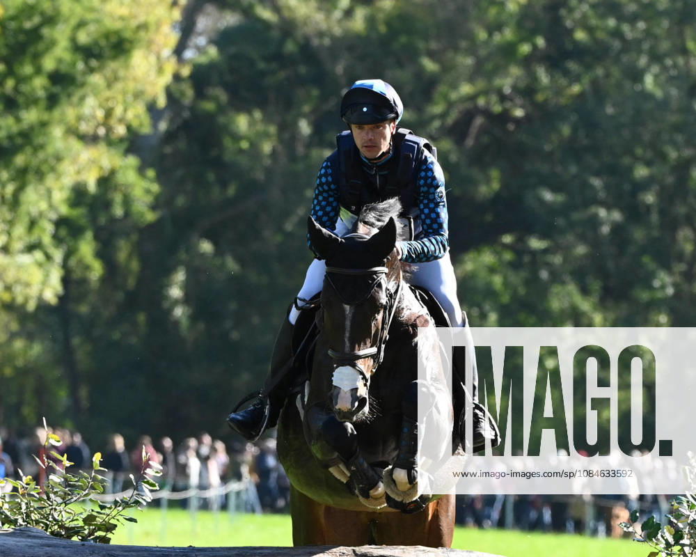 MONDIAL DU LION 2026 - CROSS COUNTRY LE LION-D ANGERS, FRANCE - OCTOBER 17, 2026 : Jordy Wilken riding Platina Spirit during the cross-country competition at the Mondial du Lion 2026, FEI WBFSH Eventing World Breeding Championship for Young Horses. Le Lion-d AngersFrance