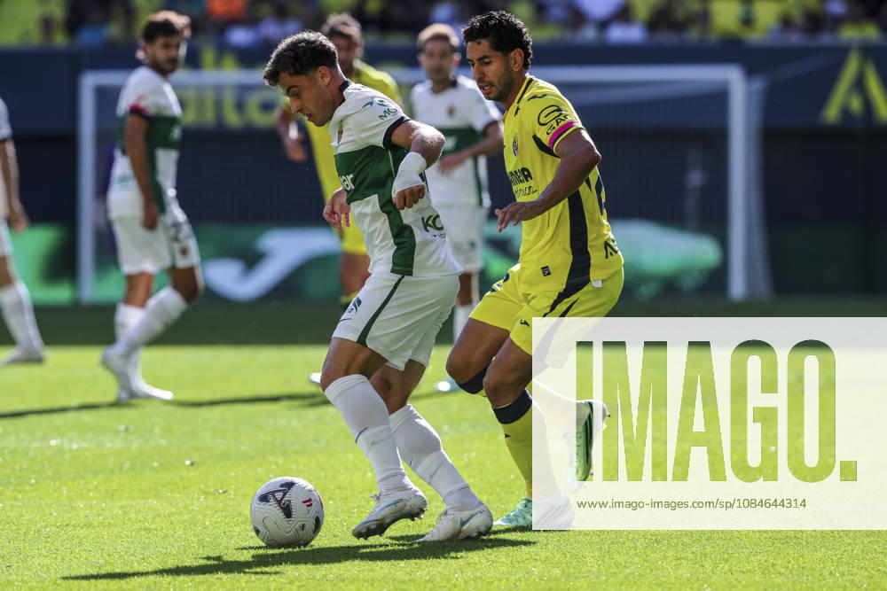 Fer Nino of Elche CF in action during the Spanish league, LaLiga EA Sports, football match played between Villarreal CF and Elche CF at La Ceramica stadium on October 17, 2026, in Villarreal, Spain. Villarreal SPAIN - ZUMAa181 20261017_zaa_a181_186