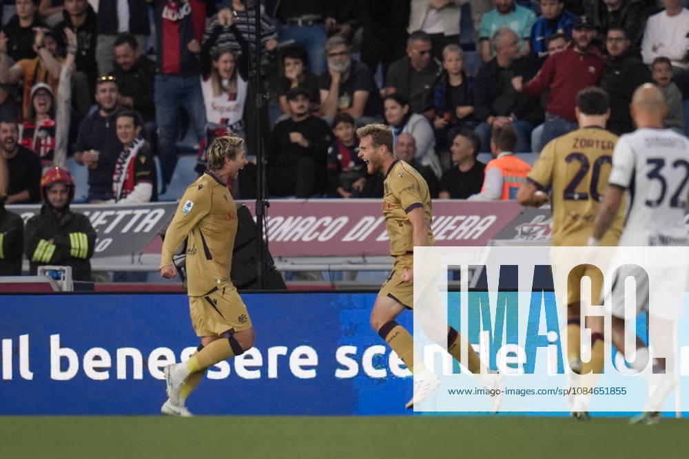 Bologna’s Tommaso Pobega celebrates with Bologna’s Federico Bernardeschi after scoring the 1-0 goal for his team during the Serie A soccer match between Bologna and Inter at the Renato Dall’Ara Stadium in Bologna, north Italy - Saturday, October 17, 2026 -