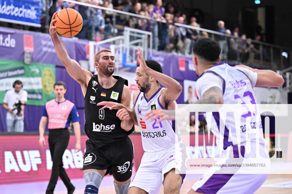 BG Göttingen vs. Nürnberg Falcons, 17-10-2026, Göttingen Basketball, 2nd Bundesliga, ProA, BG Göttingen vs. Nürnberg Falcons, Matchday 5, Sparkassen Arena, Dominick von Waaden, Nürnberg Falcons defeat Göttingen, Lower Saxony, Germany