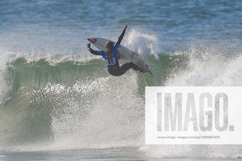 Meo Rip Curl Pro Portugal - Quarter Finals Francisca Veselko of Portugal competes during the Meo Rip Curl Pro Portugal at Praia dos Supertubos in Peniche, Portugal, on October 17, 2026.