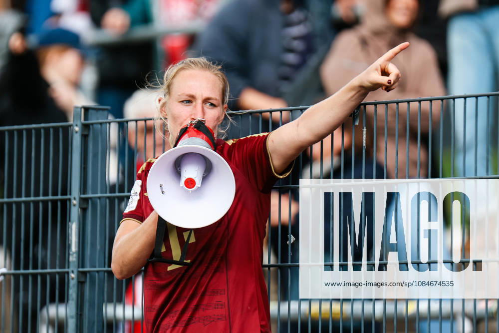 Google Pixel Women s Bundesliga 1 FC Cologne Hamburger SV October 17, 2026 Pauline Bremer 1 FC Cologne, 9 Google Pixel Women s Bundesliga 1 FC Cologne Hamburger SV Cologne, Franz Kremer Stadium October 17, 2026 DFB regulations prohibit any use of photographs as image sequences and or quasi-video