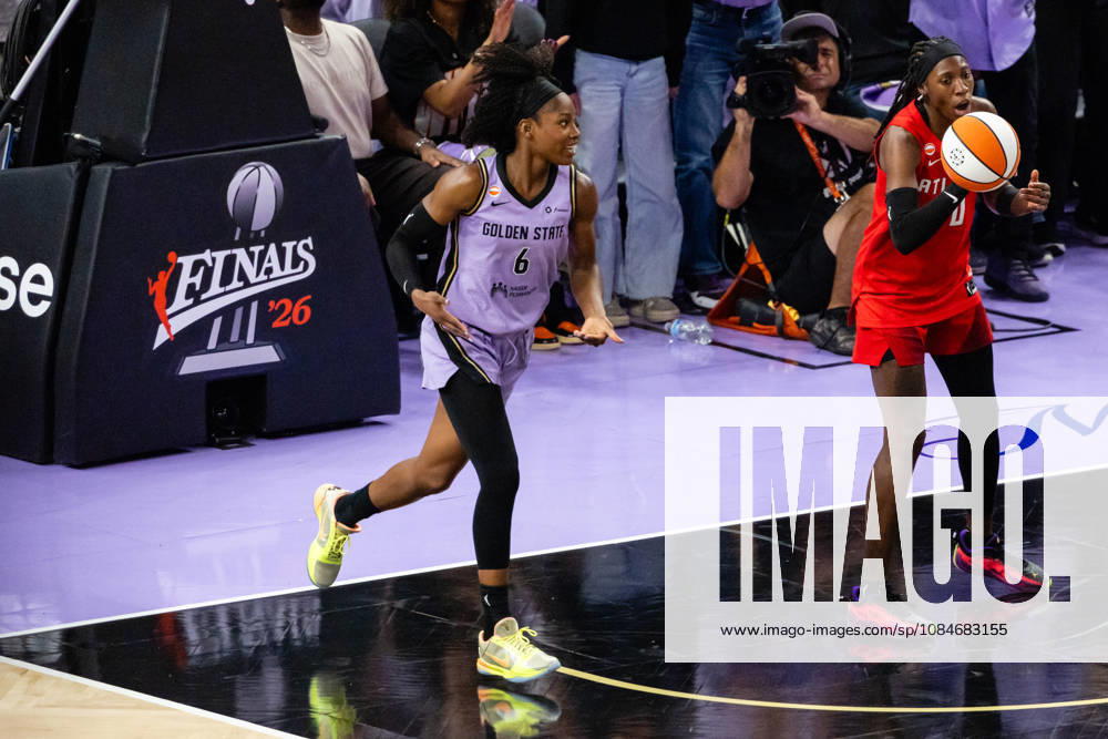 SAN FRANCISCO, CA - OCTOBER 17: Kaila Charles 6 of the Golden State Valkyries celebrates after a score during Game One of the WNBA, Basketball Damen, USA Playoff Finals against the Atlanta Dream on October 17, 2026 at Chase Center in San Francisco, CA. (Photo by Matthew Huang Icon Sportswire) WNBA: OCT 17 Finals Atlanta Dream at Golden State Valkyries Icon261017024