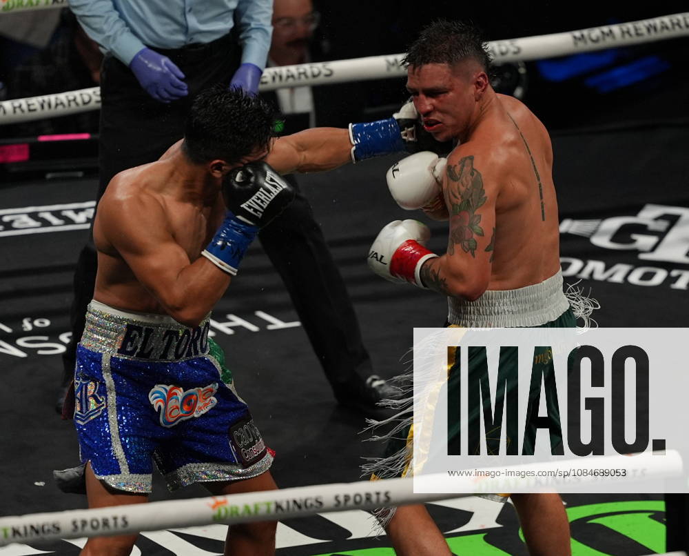 BOXING: Armando Resendiz vs Koen Mazoudier in Las Vegas LAS VEGAS, NEVADA - OCTOBER 17: Armando Resendiz (in blue short) and Koen Mazoudier (in green short) exchange punches during their super middleweight fight on Saturday night at the Chelsea of The Cosmopolitan in Las Vegas, Nevada, United States on October 17, 2026. Tayfun Coskun Anadolu Nevada United States. Editorial use only. Please get in touch for any other usage.