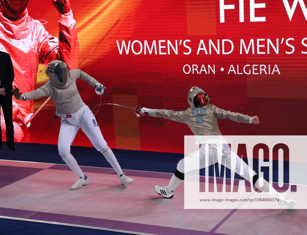 FIE Fencing World Cup in Algeria ORAN, ALGERIA - OCTOBER 18: French fencer Toscane Tori (R) competes against Bulgaria s Yoana Ilieva (L) during the women s individual sabre final at the FIE Fencing World Cup held at the Miloud Hadefi Olympic Complex in Oran, Algeria, on October 18, 2026. Tori defeats Ilieva 15-12 to claim her first career World Cup title. Farouk Batiche Anadolu Oran Algeria. Editorial use only. Please get in touch for any other usage.