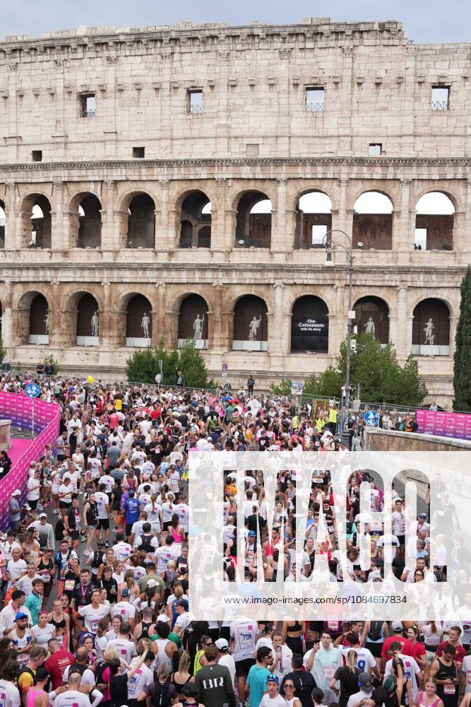 A moment of during the 3th edition of the Wizz Air Rome Half Marathon by Brooks 2026 Rome s, Italy - Sunday, October 18, 2026. ( Photo by Alfredo Falcone LaPresse )