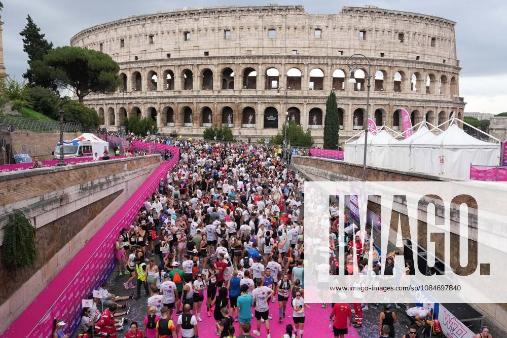 A moment of during the 3th edition of the Wizz Air Rome Half Marathon by Brooks 2026 Rome s, Italy - Sunday, October 18, 2026. ( Photo by Alfredo Falcone LaPresse )
