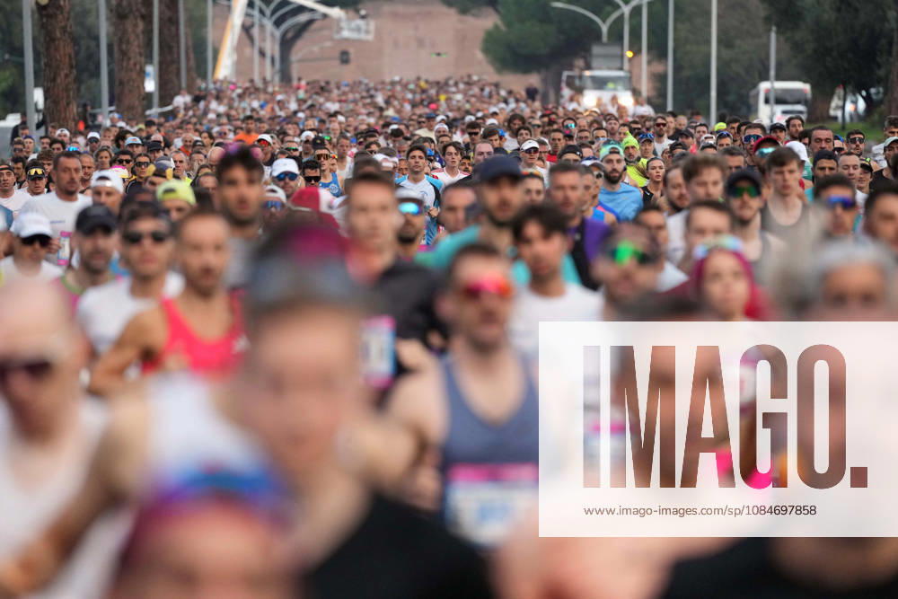 A moment during the Wizz Air Half Marathon 2026- Rome , October 18 , 2026 .