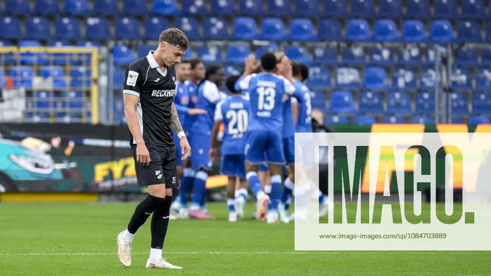 SC Verl players, featuring Tim Heike Verl, 25, looking disappointed; disappointment, frustration, pessimism, after conceding the goal that made the score 1–0; action, game scene, October 18, 2026, Sinsheim, Germany, soccer, 3. Liga, TSG 1899 Hoffenheim II vs. SC Verl, DFB and DFL regulations prohibit any use of photographs as image sequences and or quasi-video