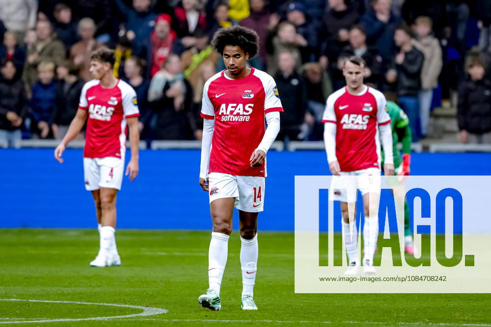 LEEUWARDEN AZ Alkmaar forward Calvin Stengs during the Vriendenloterij Eredivisie match between SC Cambuur and AZ at Kooi Stadion on October 18, 2026, in Leeuwarden, the Netherlands ED VAN DE POL EYE4IMAGES DeFodi Images