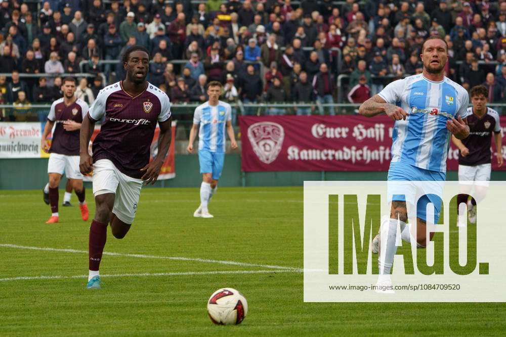 Pictured: Larry Nana Oellers (BFC Dynamo), 13; Jan Loehmannsroeben (Chemnitzer FC), 4; October 18, 2026; BFC Dynamo vs. Chemnitzer FC; Regionalliga Nordost; 2026–27 season; Sportforum Hohenschoenhausen