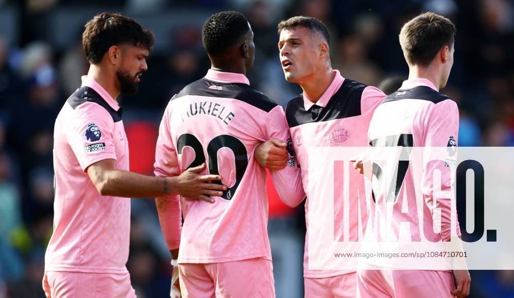 Granit Xhaka of Sunderland and team mates. Bournemouth v Sunderland, Premier League, Football, Vitality Stadium, Bournemouth, UK - 18 Oct 2026Bournemouth Vitality Stadium United Kingdom