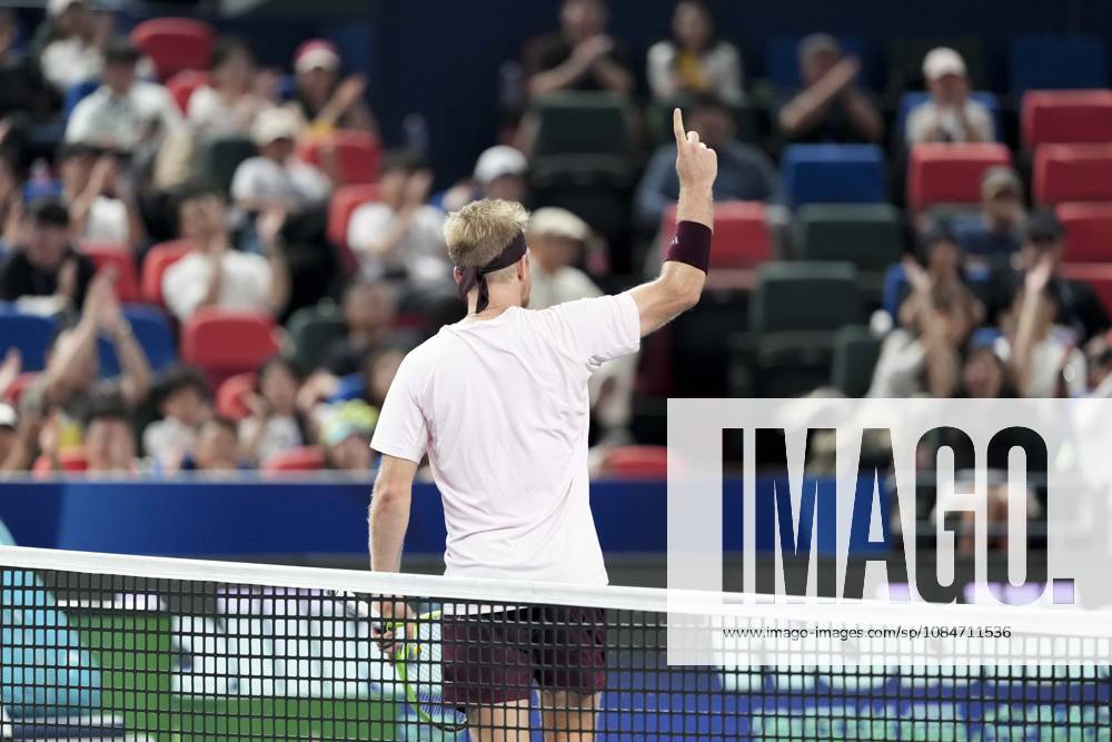 (261018) -- SHANGHAI, Oct. 18, 2026 -- Alejandro Davidovich Fokina of Spain celebrates during the men s singles final match against Rafael Jodar of Spain at the 2026 ATP, Tennis Herren tour Shanghai Masters tennis tournament in Shanghai, China, Oct. 18, 2026. ) (SP)CHINA-SHANGHAI-TENNIS-SHANGHAI MASTERS-MEN S SINGLES (CN) WangxXiang
