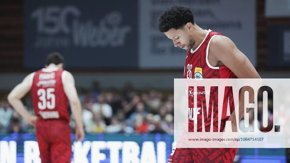 Pictured: Disappointment on the left: Alen Pjanic of the Würzburg Baskets, 35, and Marvin Ogunsipe of the Würzburg Baskets, 26, 18 10 2026, Fitness First Würzburg Baskets vs. SYNTAINICS MBC, Netto BBL Cup, Round of 16, Germany, 97072, tectake Arena Würzburg,