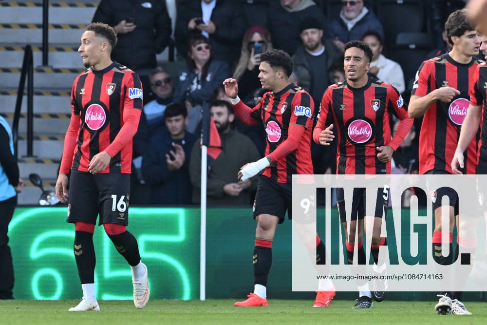 Bournemouth v Sunderland, Premier League Goal 2-0 - Evanilson (9) of AFC Bournemouth celebrates scoring the second goal during the Premier League match between Bournemouth and Sunderland at the Vitality Stadium, Bournemouth, UK on 18 October 2026. Bournemouth Vitality Stadium Dorset UK Editorial use only DataCo restrictions apply See www.football-dataco.com ,