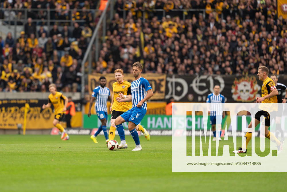 Pictured: SG Dynamo Dresden vs. 1 FC Magdeburg, October 18, 2026; SG Dynamo Dresden vs. 1 FC Magdeburg, Bundesliga Matchday 8, Soccer, Germany, Dresden, Rudolf Harbig Stadium