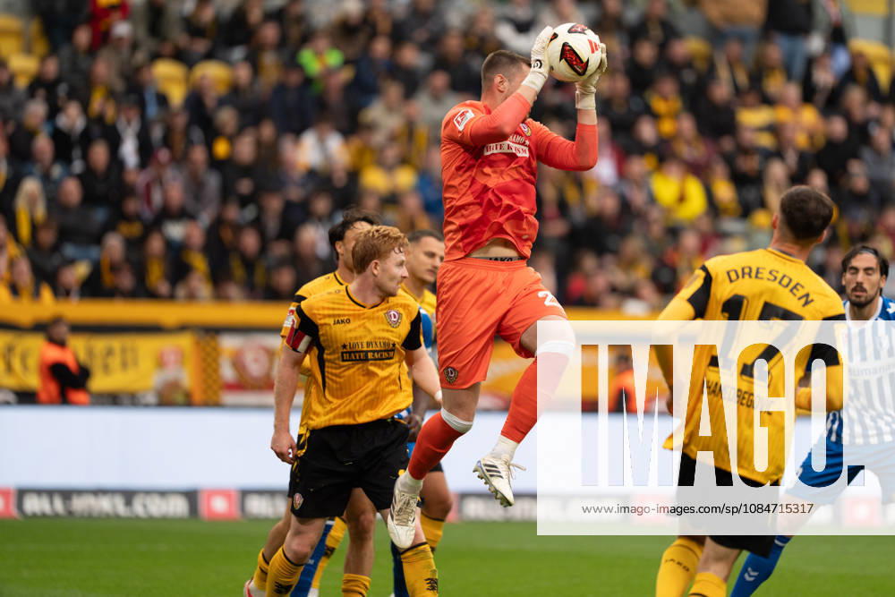 Pictured: Goalkeeper Lennart Grill, 22, of SG Dynamo Dresden, holds the ball. October 18, 2026, SG Dynamo Dresden vs. 1. FC Magdeburg, Bundesliga Matchday 8, soccer, Germany, Dresden, Rudolf Harbig Stadium