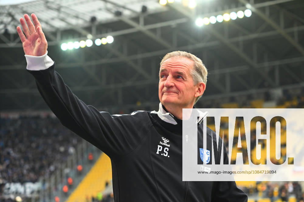 Coach Petrik Sander Magdeburg, October 18, 2026, Soccer, GER, 2026–2027 Season, 2. Bundesliga, Second Division, Matchday 8, Rudolf Harbig Stadium, Dresden, SG Dynamo Dresden vs. 1. FC Magdeburg, DFB and DFL regulations prohibit any use of photographs as image sequences and or quasi-video,