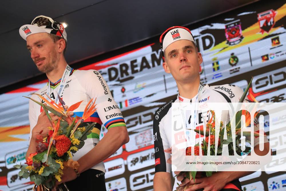 Veneto Classic - UCI Cycling race Pierre Teyssot MAXPPP ; Veneto Classic - UCI Cycling race . Bassano del Grappa, Italy on October 18, 2026. Reigning World Champion Brandon Mcnulty (USA) UAE TEAM EMIRATES XRG wins the race. Brandon Mcnulty (USA) UAE TEAM EMIRATES XRG, Pavel SIVAKOV (FRA) UAE Team Emirates-XRG (right) Pierre Teyssot Maxppp Bassano del Grappa Veneto Italy
