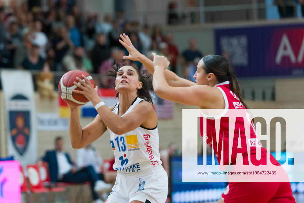 Sara Guerreiro Marburg, 13, Alexia Allesch Lions, 0, Halfit Lions vs. BC Marburg Blue Dolphins, Women s Basketball, 1st Bundesliga, DBBL, Matchday 3 of the 2026–27 season, October 18, 2026, SWH Arena, Saxony-Anhalt, Germany