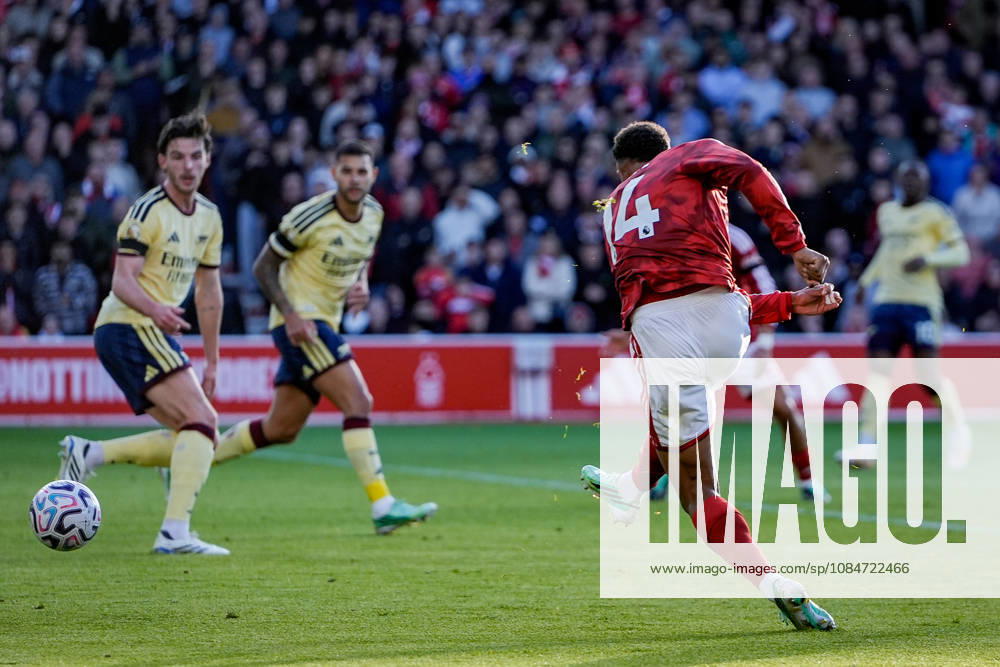 Premier League: Nottingham Forest v Arsenal Dan Ndoye of Nottingham Forest shoots on goal during the Premier League match Nottingham Forest vs Arsenal at City Ground, Nottingham, United Kingdom on 18 October 2026 (Photo by Maynard Manyowa News Images) Nottingham City Ground Nottinghamshire United Kingdom