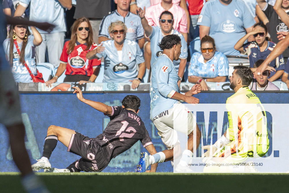 La Liga: EA Sports RC Celta vs. Deportivo Alavés Novoa of Alavés on Matchday 9—RC Celta vs. Deportivo Alavés on October 18, 2026, at Abanca Balaidos Stadium, Vigo, Spain