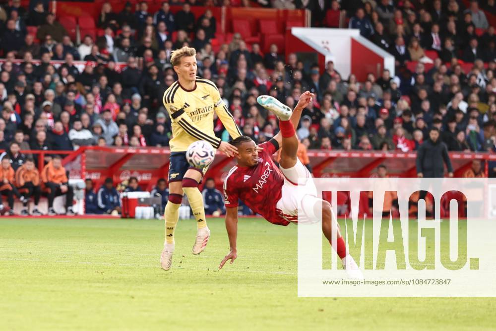 Murillo of Nottingham Forest shoots. Nottingham Forest v Arsenal, Premier League, Football, City Ground, Nottingham, UK - 18 Oct 2026Nottingham City Ground United Kingdom