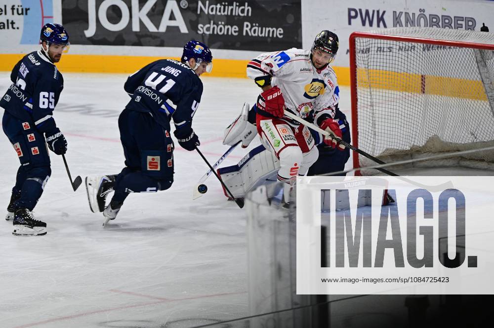 Kassel, Probonio Arena Ice Hockey DEL 2 Playoffs 2026–2027 Season Kassel Huskies vs. EV Landshut Goal to make it 0–1 by Tobias Lindberg Landshut Goaltender Leon Willerscheid 73, Kassel Huskies defeated