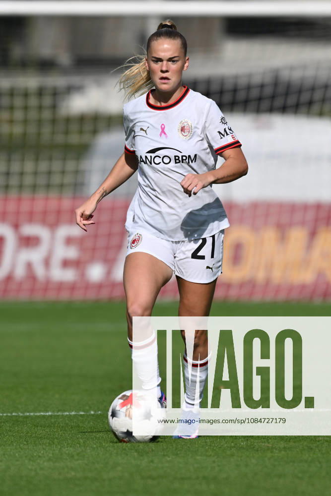 AS Roma v AC Milan - Serie A Women Milicia Keijzer of A.C. Milan Femminile is in action during the Serie A Women Athora match day 3 between A.S. Roma and A.C. Milan Femminile at the Tre Fontane Stadium in Rome, Italy, on October 18, 2026. Rome Italy Italy