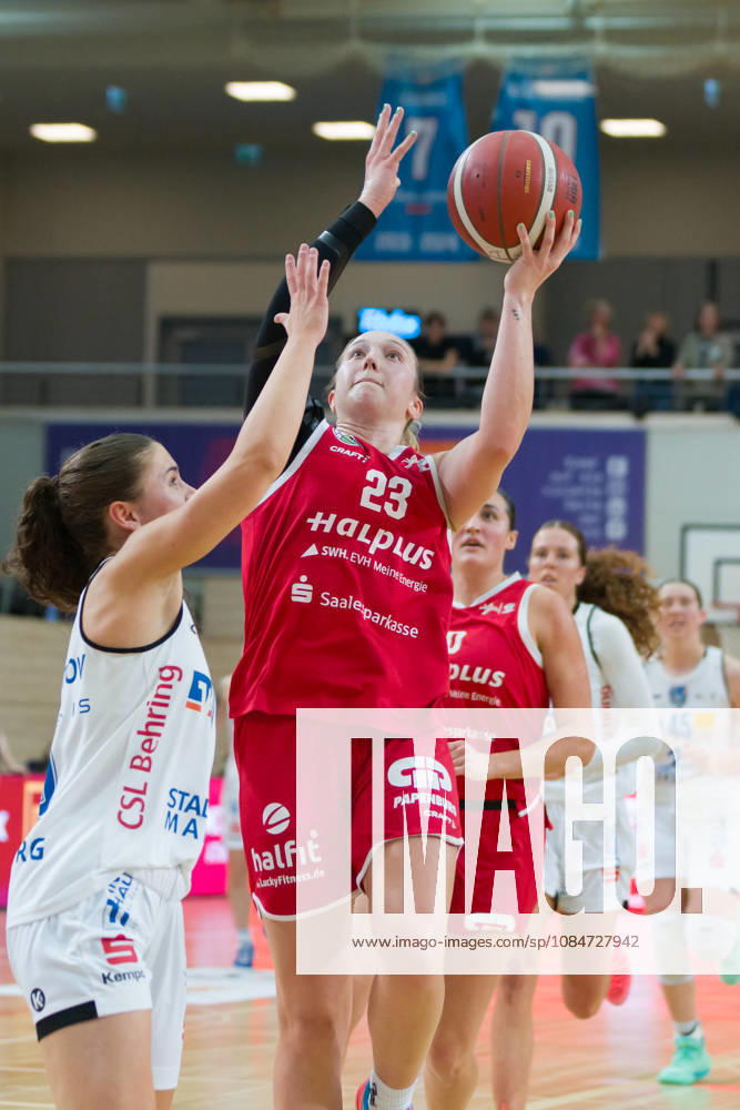 Marianna Byvatov, Marburg, 9; Jordan King, Lions, 23; Halfit, Lions vs. BC Marburg Blue Dolphins, Women s Basketball, 1st Bundesliga, DBBL, Matchday 3 of the 2026–27 season, October 18, 2026, SWH Arena, Saxony-Anhalt, Germany