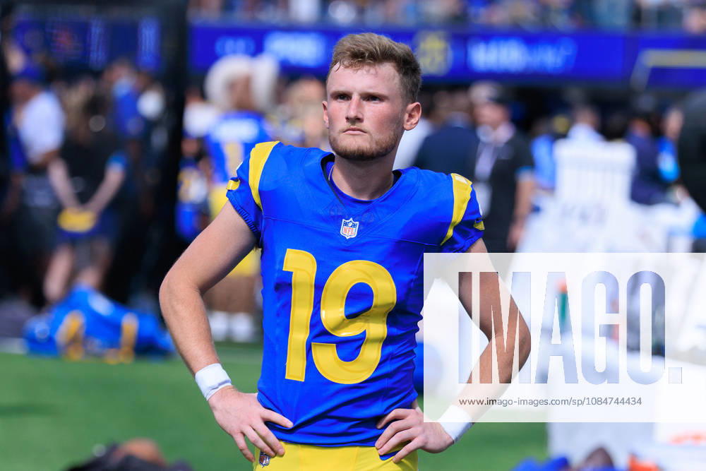 19 Blake Grupe, K of the Los Angeles Rams during a regular NFL, American Football Herren, USA game against the Arizona Cardinals on Sunday October 18, 2026 at SoFi Stadium in Inglewood, California. JAVIER ROJAS PI Rams Vs. Cardinals - ZUMAp124 20261018_zaa_p124_005