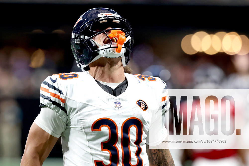 ATLANTA, GA - OCTOBER 18: Zavier Scott (30) of the Chicago Bears reacts after the Bears recover a fumble during the Sunday afternoon NFL, American Football Herren, USA game between the Atlanta Falcons and the Chicago Bears on October 18, 2026 at the Mercedes-Benz Stadium in Atlanta, GA. (Photo by David J. Griffin Icon Sportswire) NFL: OCT 18 Bears at Falcons Icon9532610180956