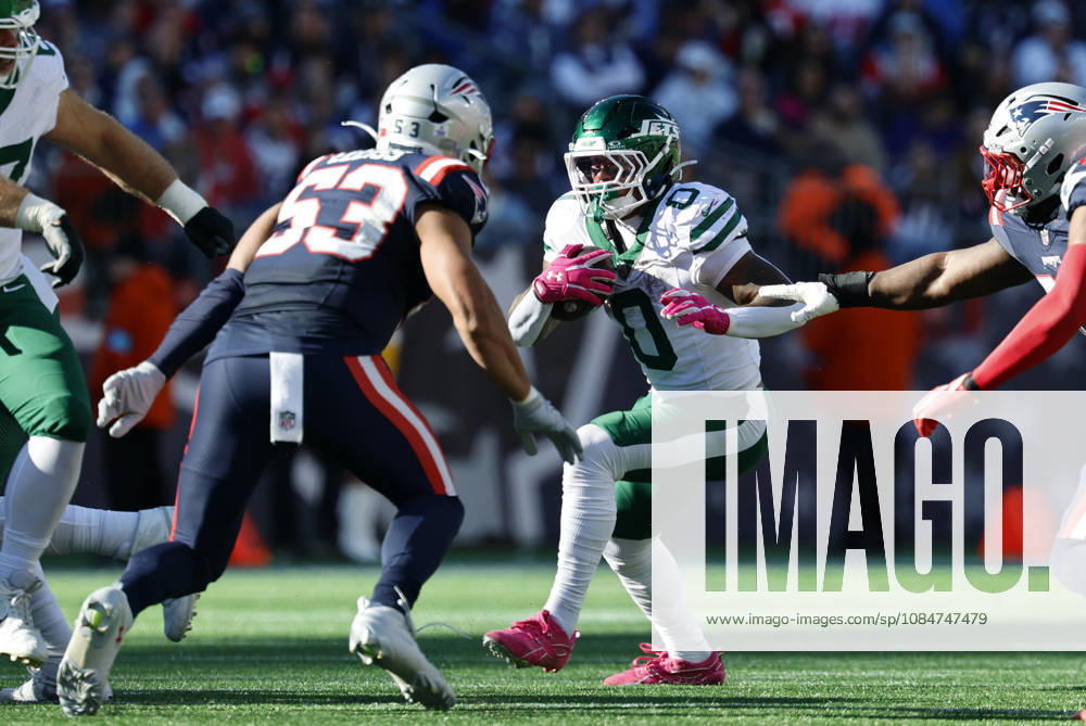 FOXBOROUGH, MA - OCTOBER 18: Braelon Allen 0 of the New York Jets carries during a game between the New England Patriots and the New York Jets on October 18, 2026, at Gillette Stadium in Foxborough, Massachusetts. (Photo by Fred Kfoury III Icon Sportswire) NFL, American Football Herren, USA OCT 18 Jets at Patriots Icon482261018033