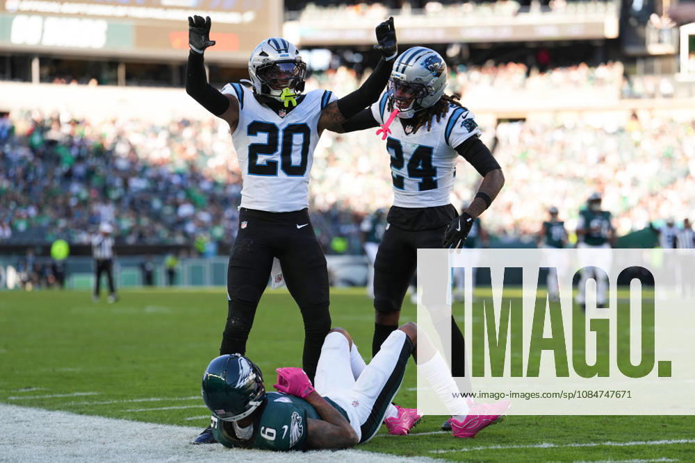 PHILADELPHIA, PA - OCTOBER 18: Carolina Panthers safety Zakee Wheatley (20) reacts with cornerback Will Lee III (24) after an incompletion against Philadelphia Eagles wide receiver DeVonta Smith (6) in the second half during the game between the Carolina Panthers and Philadelphia Eagles on October 18, 2026 at Lincoln Financial Field in Philadelphia, PA. (Photo by Kyle Ross Icon Sportswire) NFL, American Football Herren, USA OCT 18 Panthers at Eagles Icon26101817