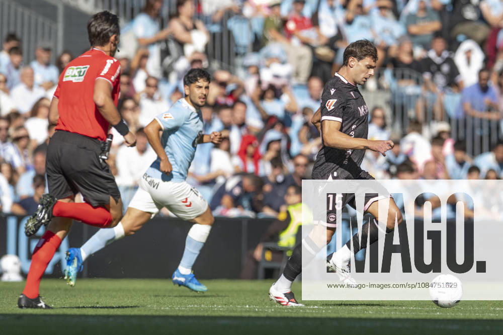 La Liga: EA Sports RC Celta vs. Deportivo Alavés. Lucas Boye of Alavés during Matchday 9: RC Celta vs. Deportivo Alavés on October 18, 2026, at Abanca Balaidos Stadium, Vigo, Spain