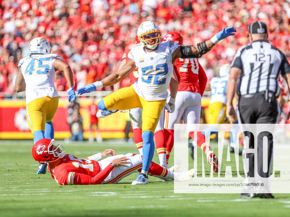Oct 18, 2026: Los Angeles Chargers outside linebacker Khalil Mack (52) leaps over Kansas City Chiefs quarterback Patrick Mahomes (15) in Kansas City, MO, USA; at Arrowhead Stadium. Mandatory Credit: -Cal Media Kansas City USA - ZUMAc04_ 20261018_zma_c04_230