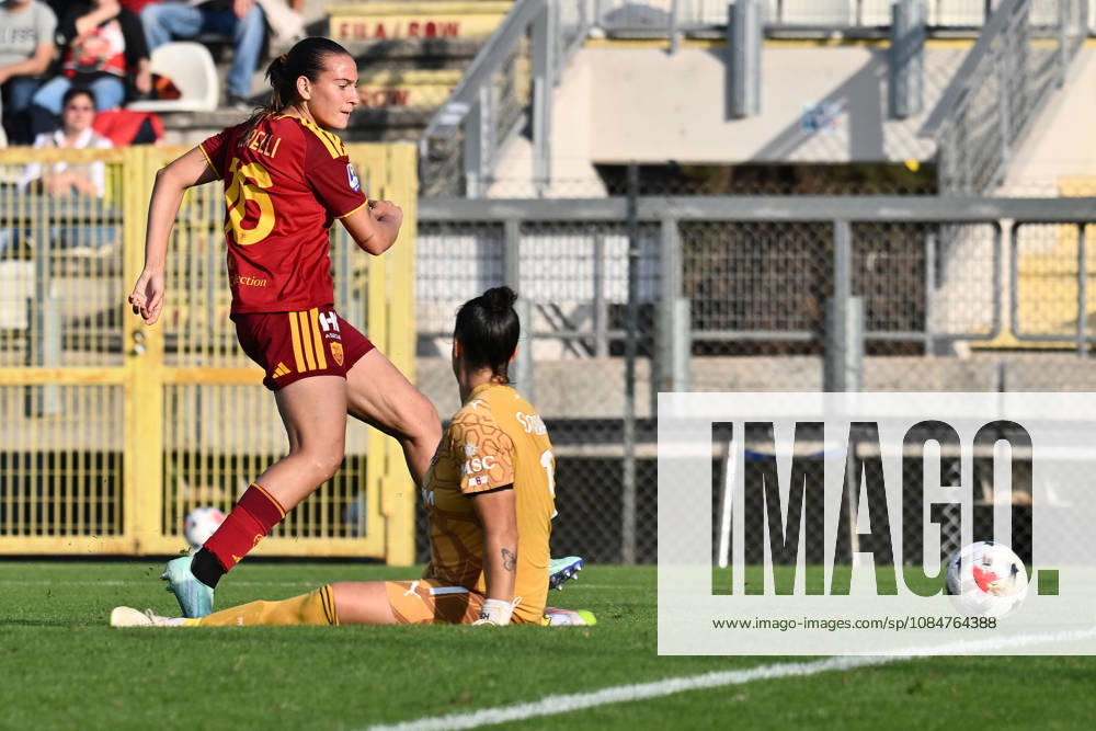 AS Roma v AC Milan - Serie A Women Alice Corelli of A.S. Roma Femminile and Sandra Estevez Ogalla of A.C. Milan Femminile are in action during the Serie A Women Athora match day 3 between A.S. Roma and A.C. Milan Femminile at the Tre Fontane Stadium in Rome, Italy, on October 18, 2026. Rome Italy Italy