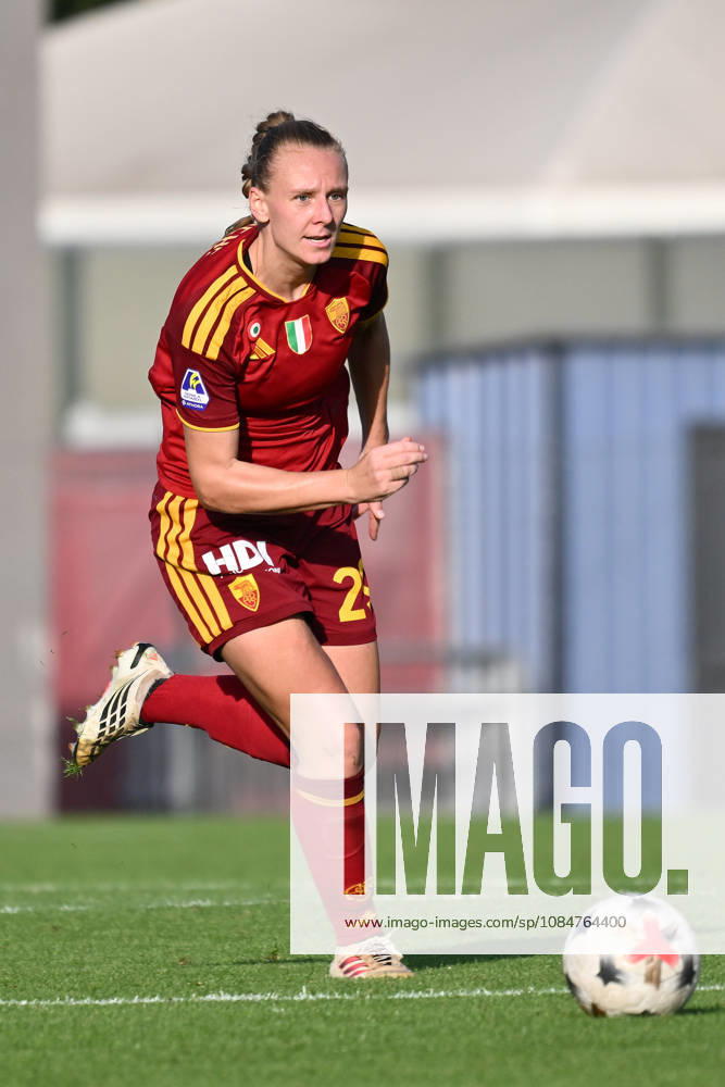 AS Roma v AC Milan - Serie A Women Annalena Rieke of A.S. Roma Femminile is in action during the Serie A Women Athora, match day 3, between A.S. Roma and A.C. Milan Femminile, at the Tre Fontane Stadium in Roma, Italy, on October 18, 2026. Rome Italy Italy
