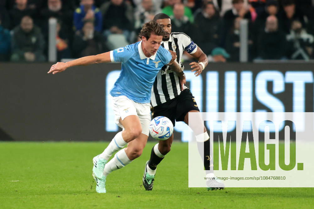 2026-10-18 Juventus FC v SS Lazio - Serie A 2026 27 TURIN, ITALY - OCTOBER 18: Andrea Pinamonti of SS Lazio, Gleison Bremer of Juventus during the Serie A 2026 27 match between Juventus FC and SS Lazio at Allianz Stadium on October 18, 2026 in Turin, Italy. (Photo by Nderim Kaceli BSR Agency) Turin Italy Content not available for redistribution in The Netherlands directly or indirectly through any third parties.