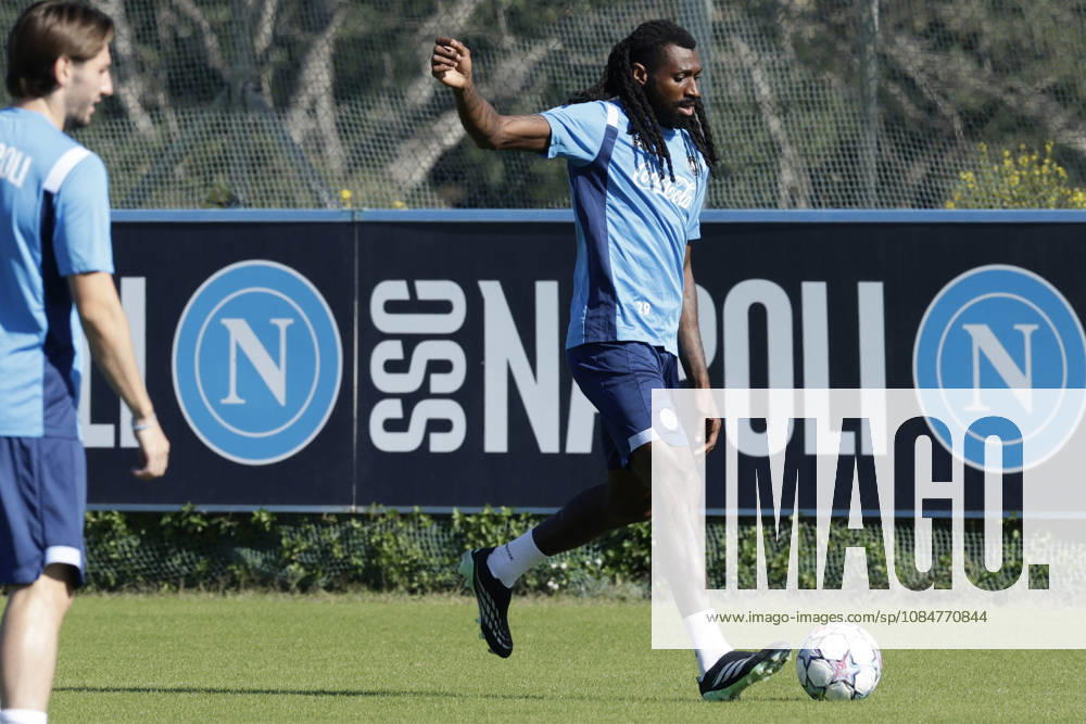 Training session SSC Napoli Napoli s Cameroonian midfielder Andre-Frank Zambo Anguissa during of the UEFA Champions League group stage matchday 3 fixture between SSC Napoli and Bodo Glimt at the SSC Napoli training centre in Castelvoturno, Caserta, on 19, October, 2026. _BPH9145
