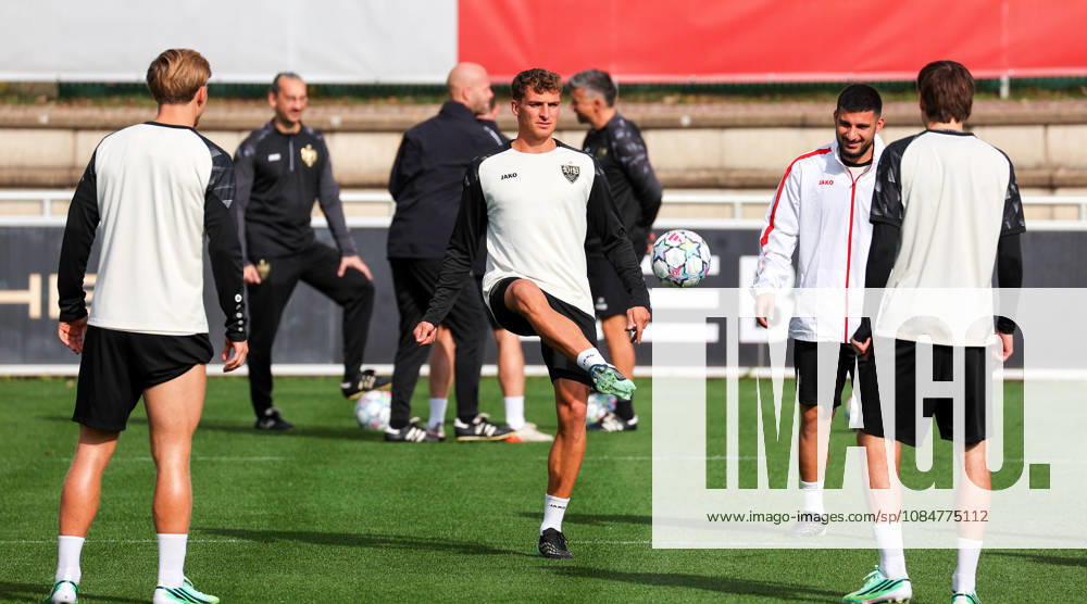 Stuttgart, Soccer, UEFA Champions League, 2026–2027 Season, VfB Stuttgart Practice, Grischa Prömel