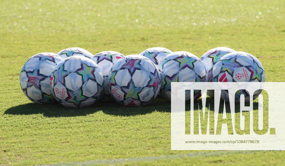 IPA89917382 - October 19, 2026 Champions League: Gasperini press conference, PK, Pressekonferenz + Training Sessions In the photo: Champions balls (Photo by Gino Mancini)